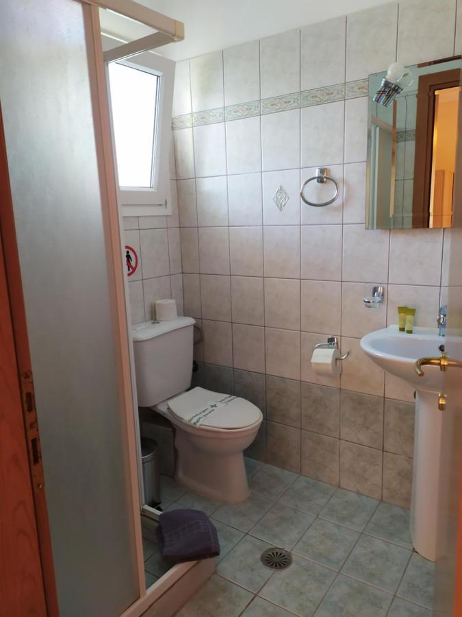 Katsenos Studios Nikiána Kültér fotó